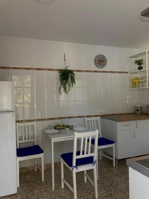 דירות קלפה Casa Con Piscina מראה חיצוני תמונה