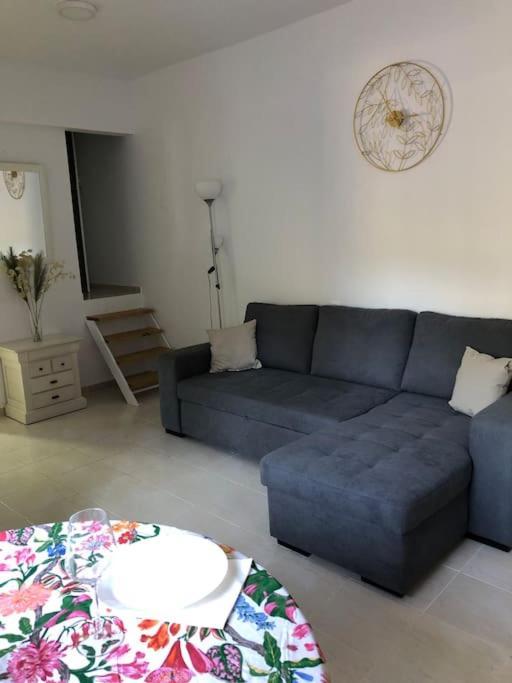 דירות קלפה Casa Con Piscina מראה חיצוני תמונה